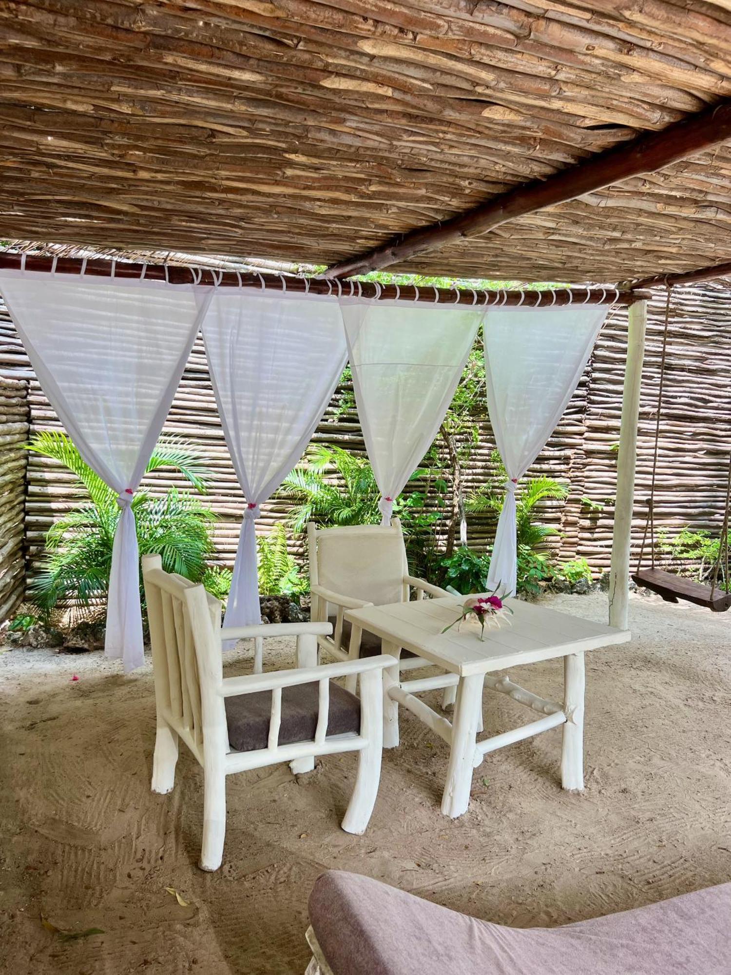 Rock And Sea Resort Watamu Eksteriør billede