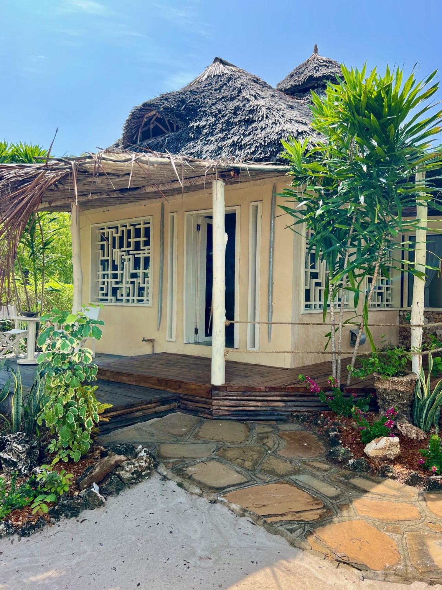Rock And Sea Resort Watamu Eksteriør billede
